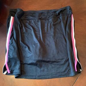 Izod Golf Skort • Large